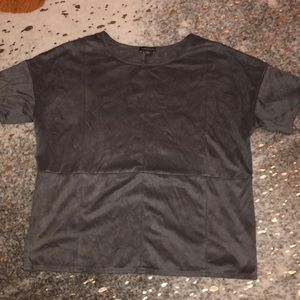 VINCE CAMUTO SUEDE TOP (lightly worn)